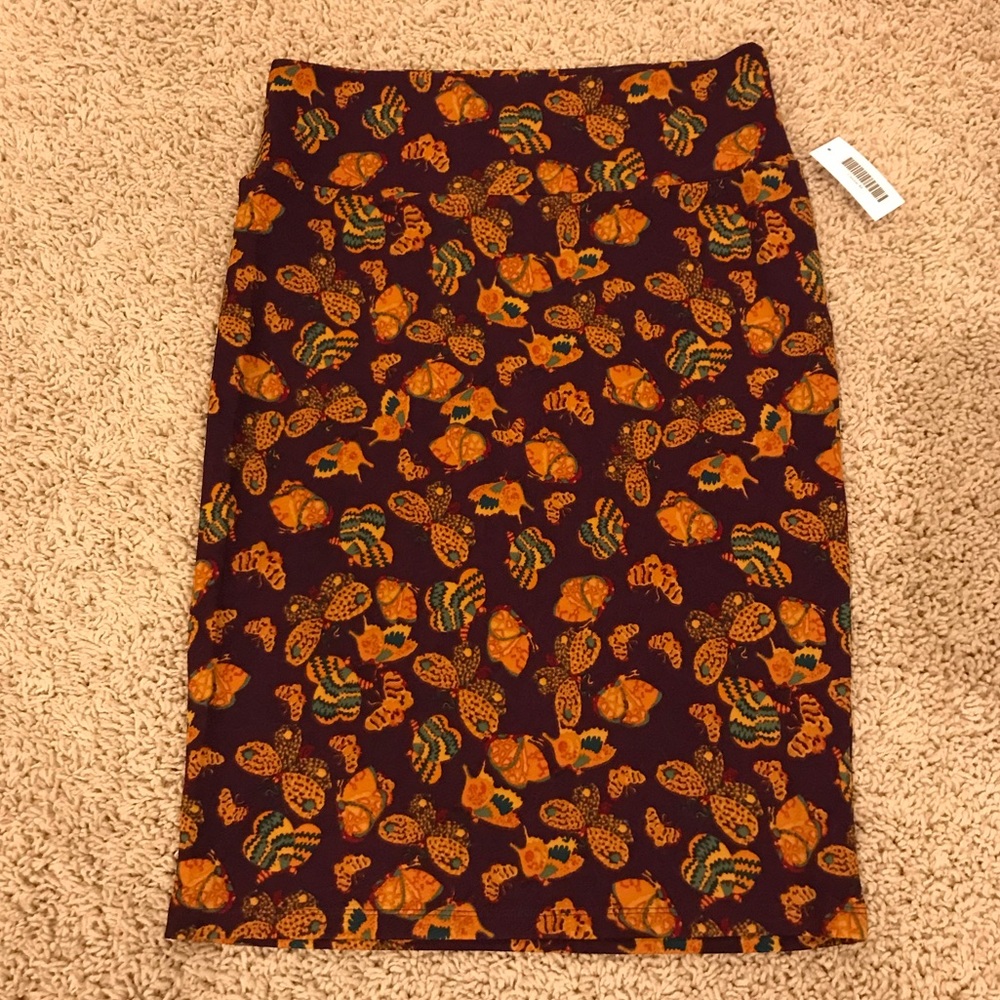 LuLaRoe Butterfly Cassie Pencil Skirt Size Medium